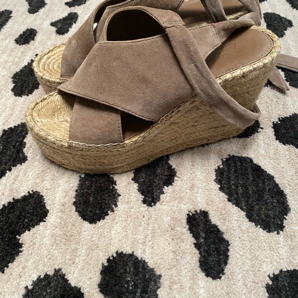 Marc Fisher espadrille - Picture 4 of 4